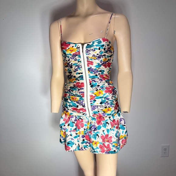 Twelfth Street by Cynthia Vincent Red Pink Bodycon Mini Dress 100% Silk Size 2 - Picture 2 of 10